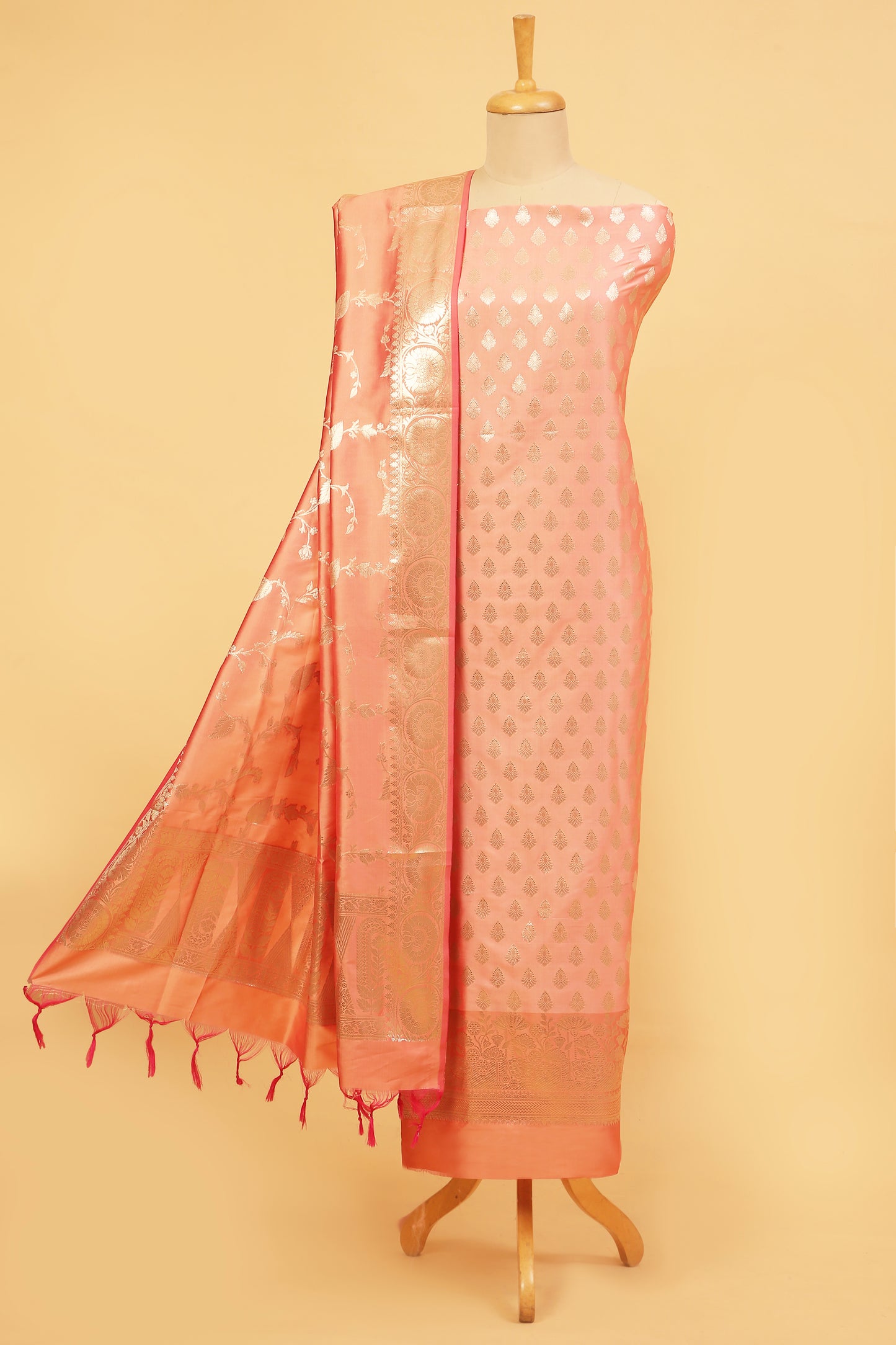 Peach Base paired with Buti on shirt in Banarasi Silk Blend with Self Contrast Jaal Woven Dupatta