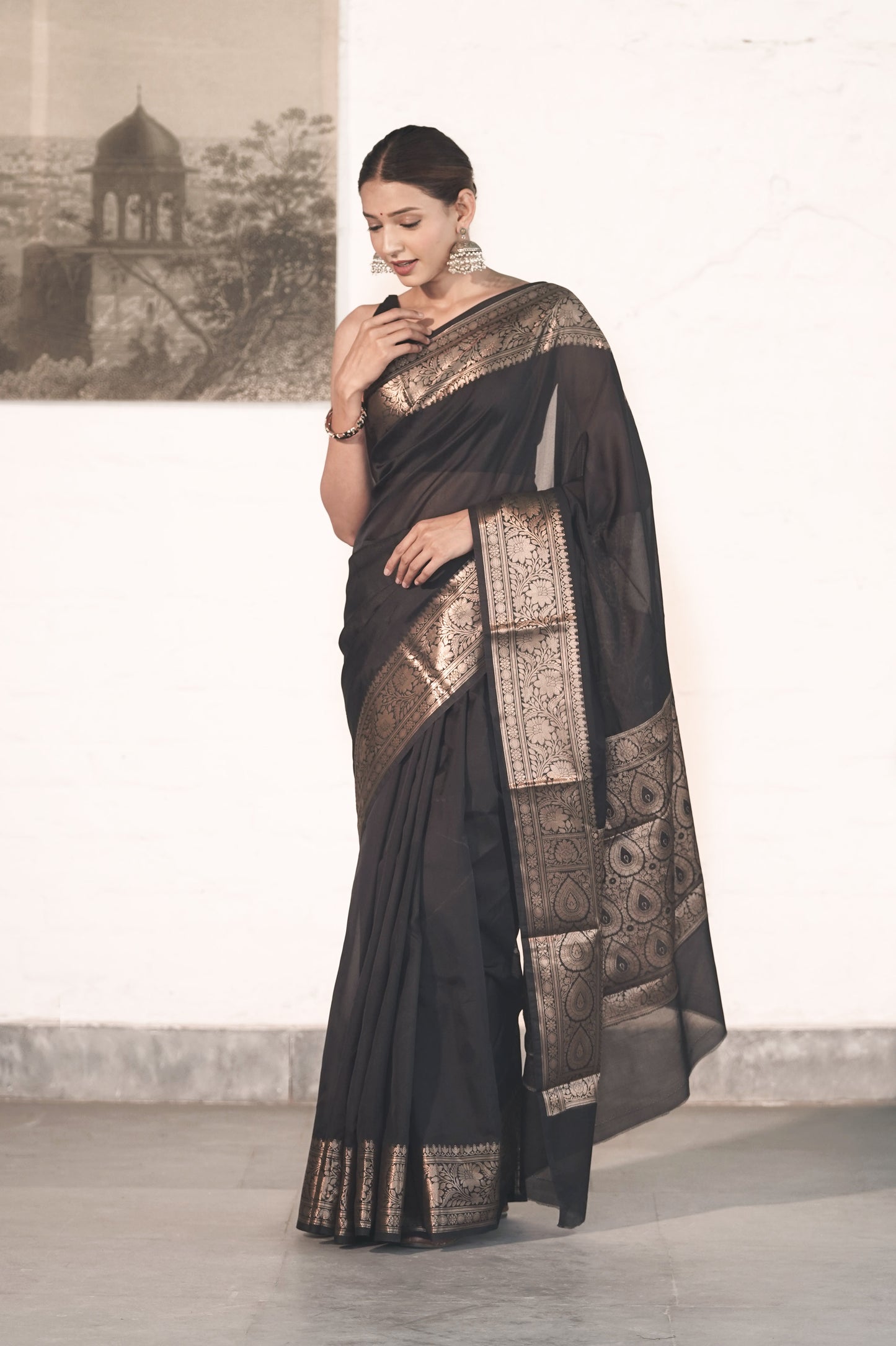 Black Plain Blend Silk Saree with traditional border palla and woven blouse
