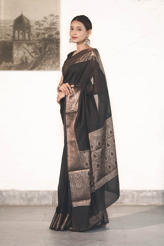 Black Plain Blend Silk Saree with traditional border palla and woven blouse