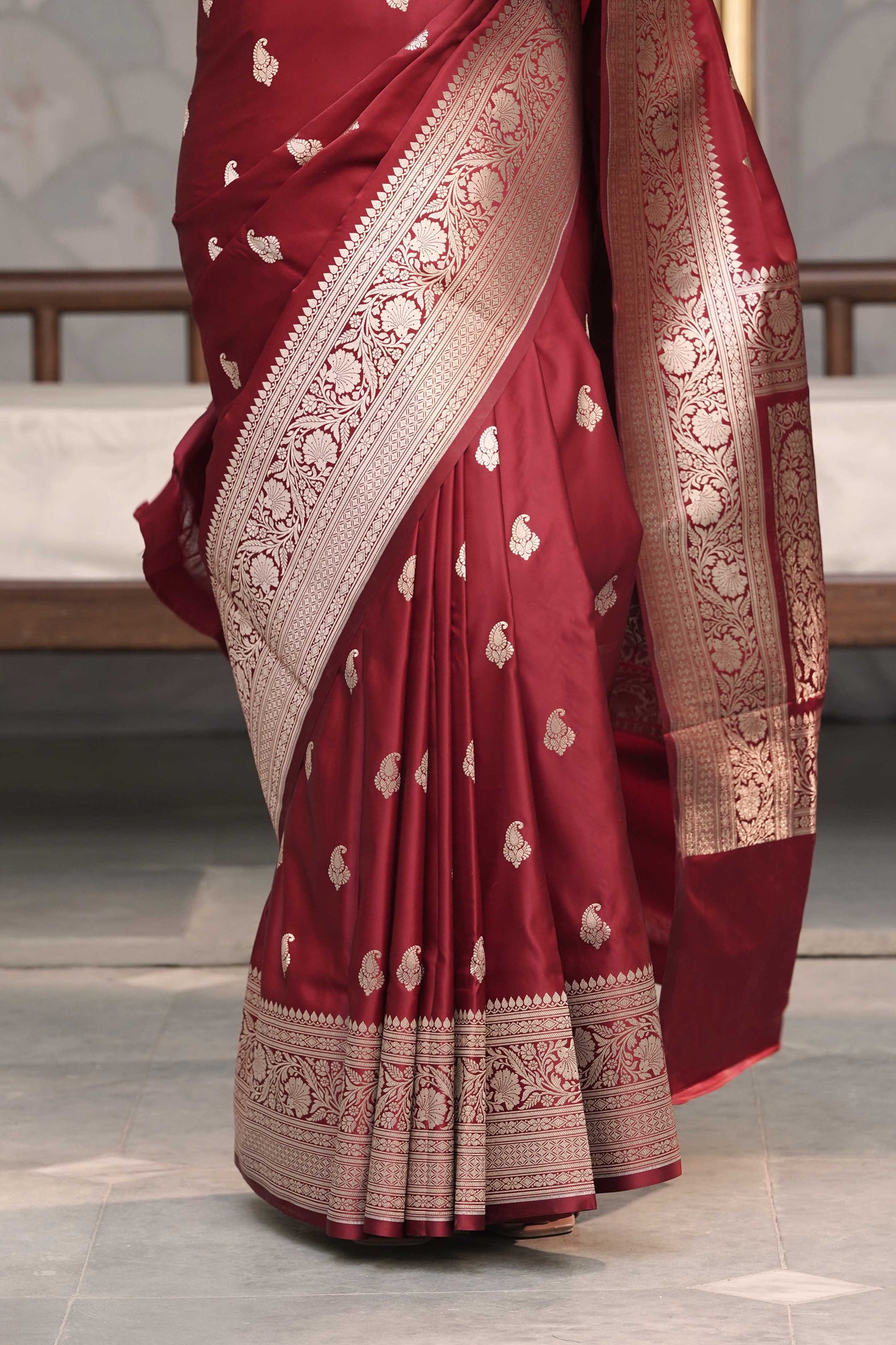 Maroon Mashru Silk Banarasi Saree with Traditional Buti Border Weave